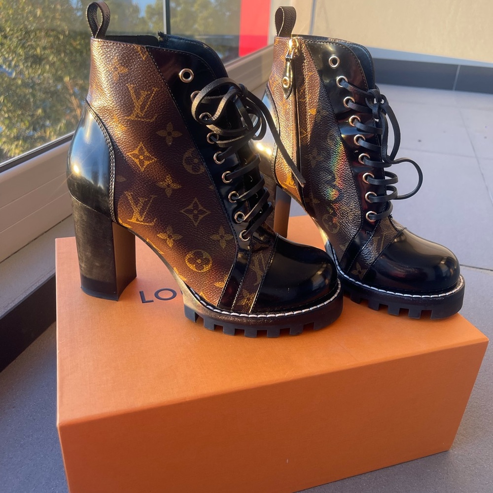 Louis Vuitton Boots - Picture 1 of 8